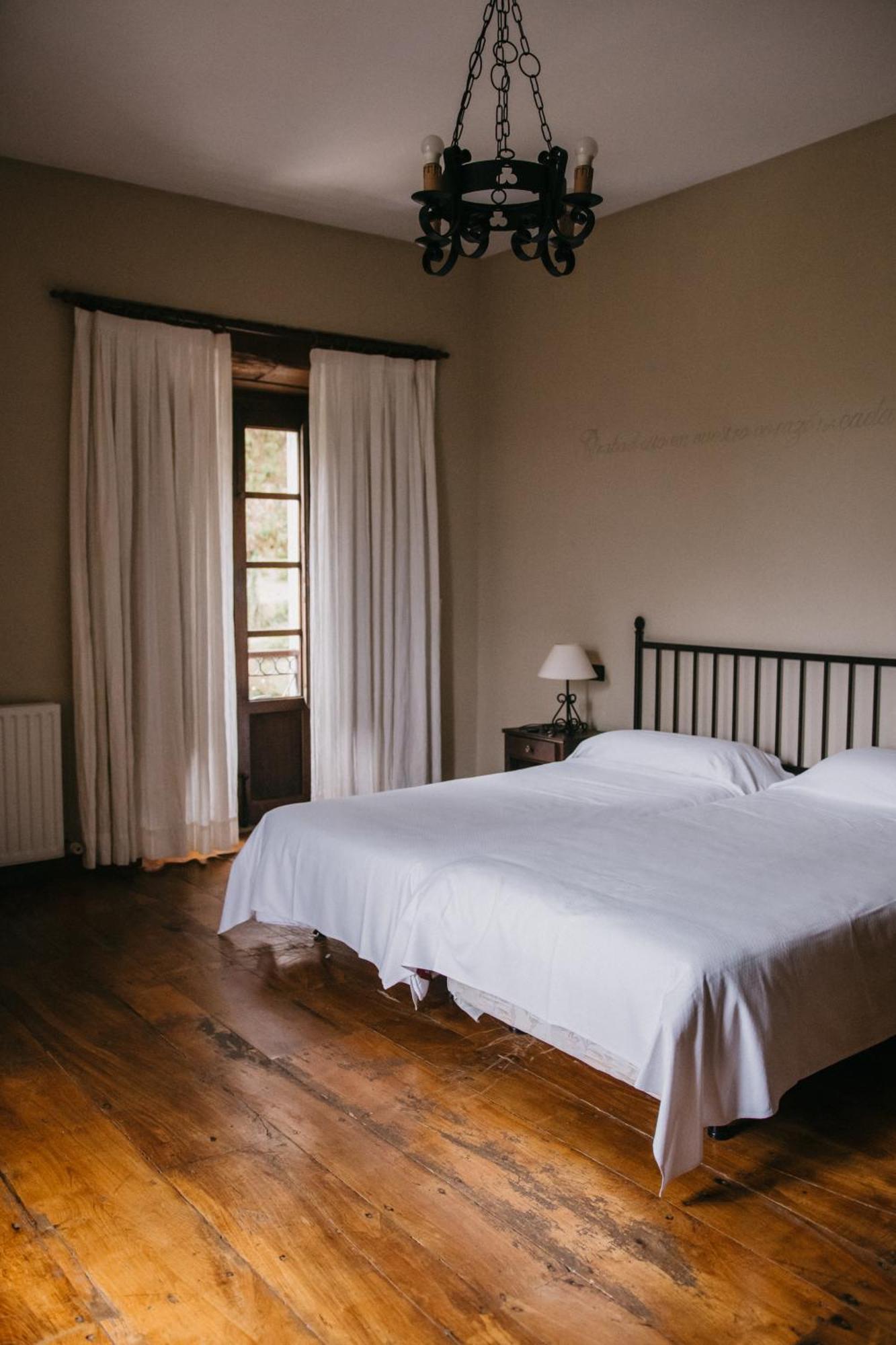 Palacio Conde Toreno Malleza Eksteriør billede