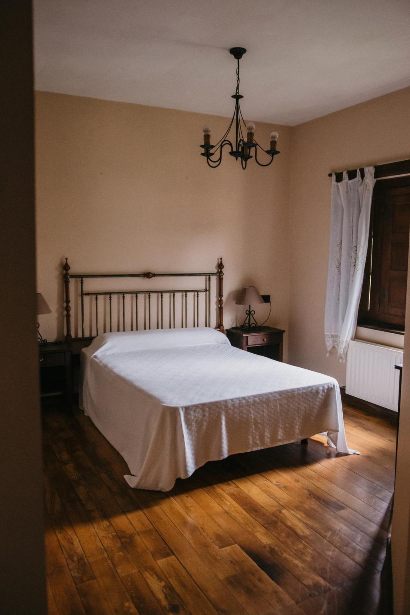 Palacio Conde Toreno Malleza Eksteriør billede